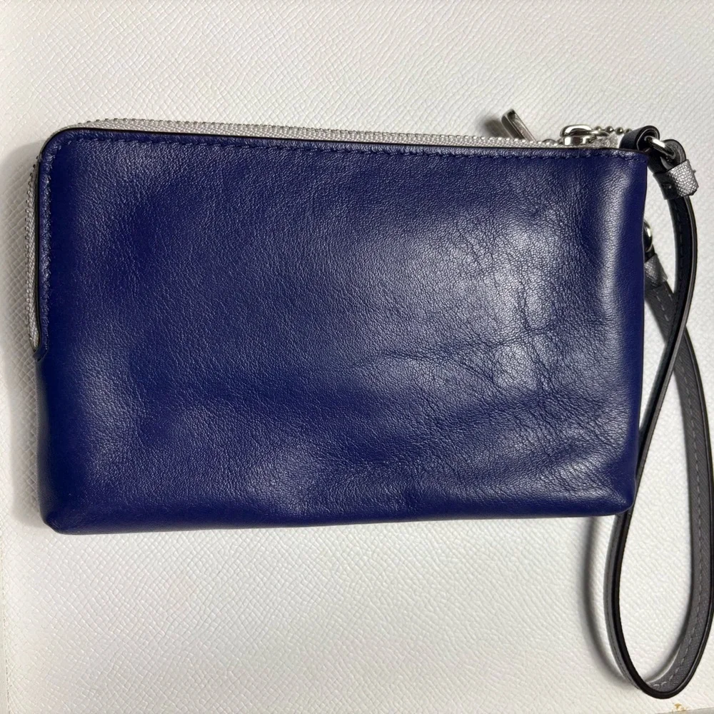 Coach Periwinkle Blue & Cream Double Corner Zip Wristlet - Picture 12 of 14